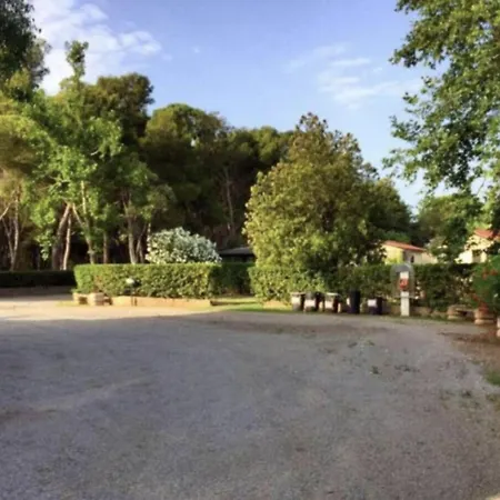 Bed & Breakfast 2 Mari 3*